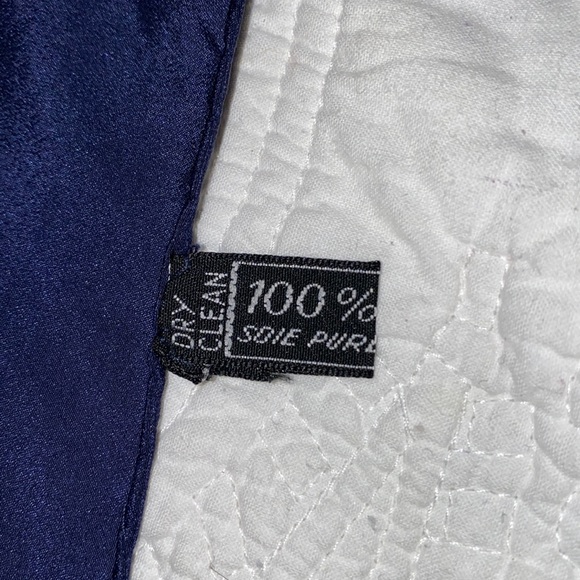 Vintage Givenchy Womens silk scarf - Picture 11 of 12